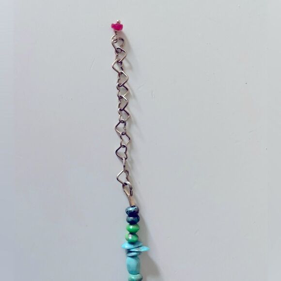 Gorgeous, unique Riverstone semi-precious beaded necklace, 15 inches adjustable. - Picture 7 of 7